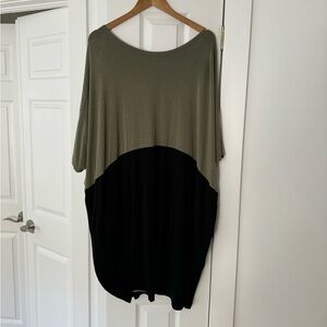 Jackson Rowe green and black color block dress, L